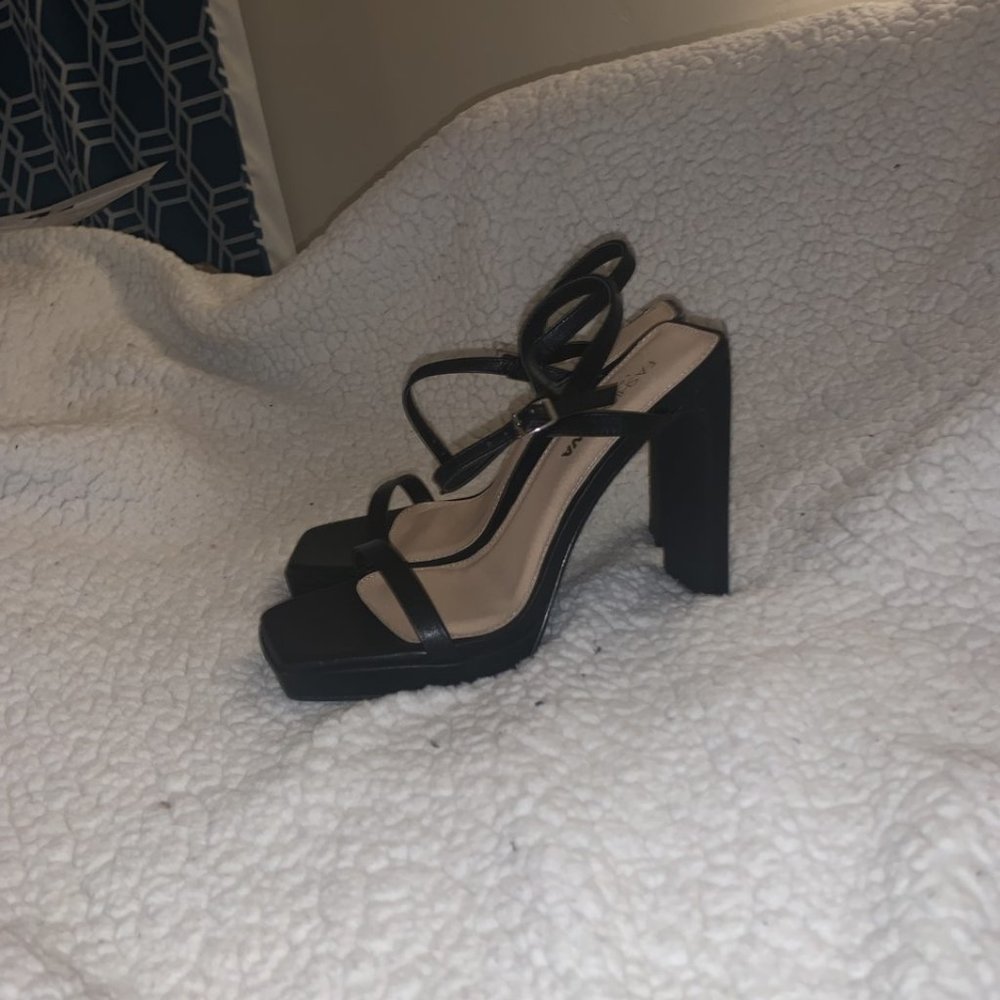 Fashion Nova 3.5 in heels